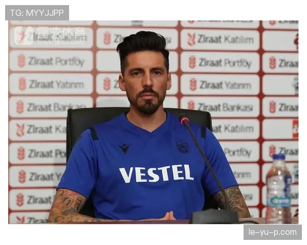 特拉布宗体育主帅战术奏效，球队状态回升豪取连胜