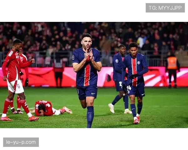 摩纳哥中场关键战表现稳健，助球队再创辉煌