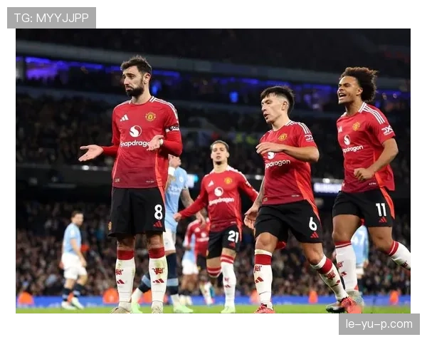 曼联主场迎战曼城，曼市德比引爆英超争冠大战