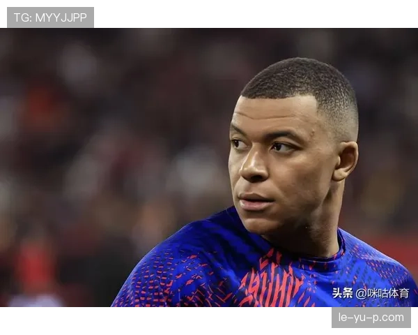 姆巴佩世界杯金靴荣誉再攀高峰，闪耀赛场成全球焦点