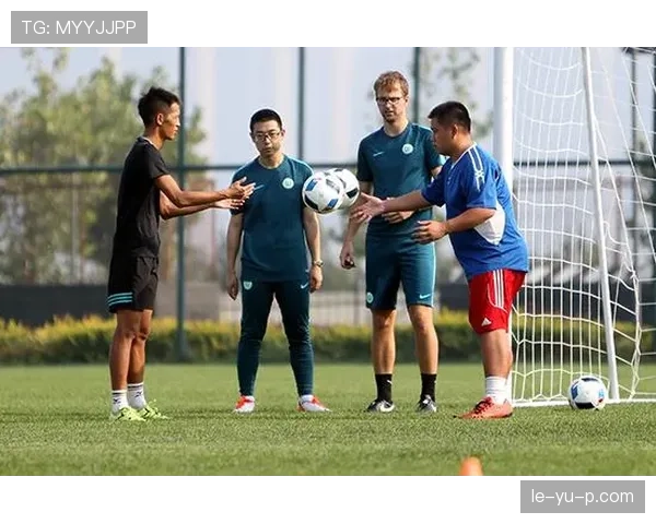 恩里克青训理念全面推广，新赛季青少年培训计划正式启动引关注