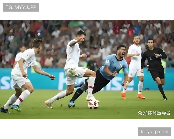 乌拉圭甲级联赛赛后采访：球员回应关键战表现