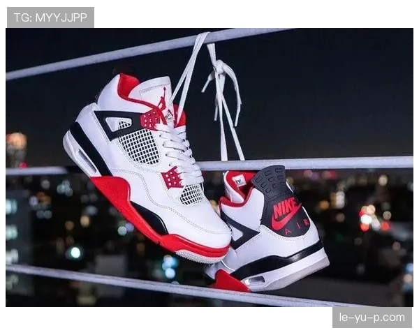 阿德托昆博又买豪车了，这日常谁顶得住？